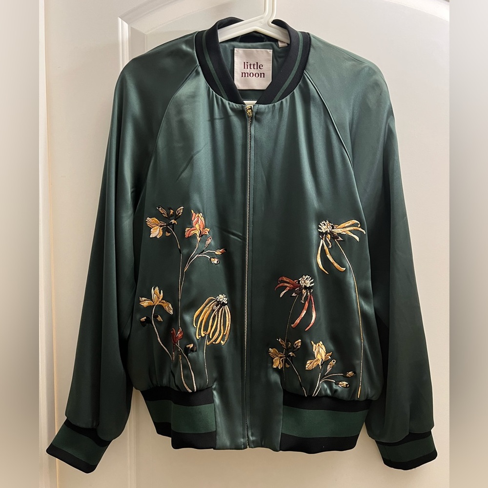 ARITZIA LITTLE MOON SATIN FLOWER EMBROIDERED BOMBER JACKET SIZE LARGE